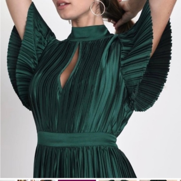 LULUS Radiant Reverie Emerald Plisse Short Sleeve Backless Midi Dress Size: L - Picture 5 of 17